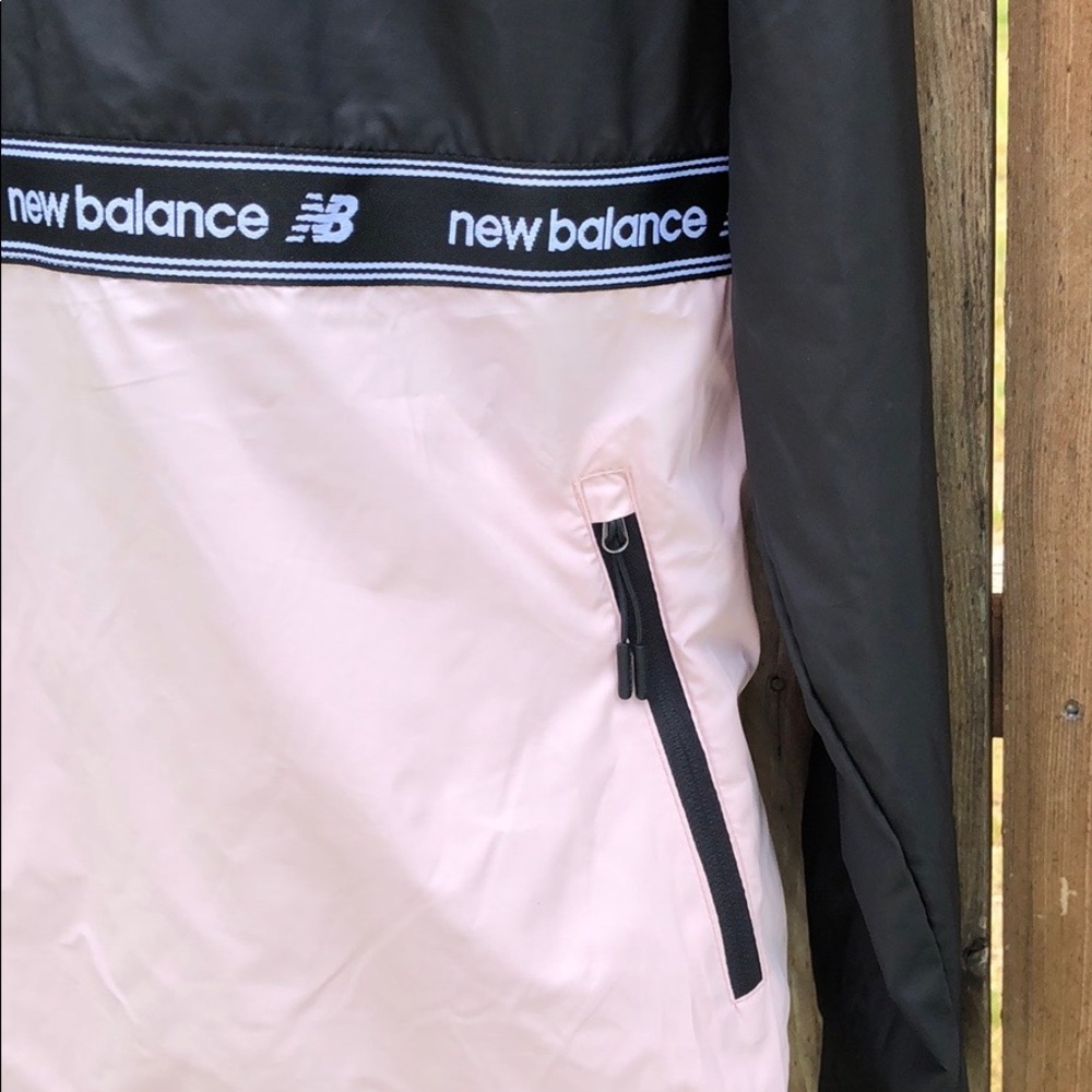 New Balance women’s pullover windbreaker size :XL - Picture 4 of 13